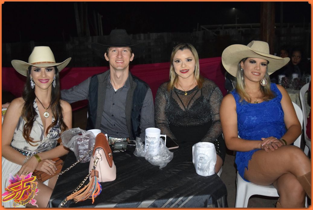 BAILE DA RAINHA DA EXPOVALE 2019